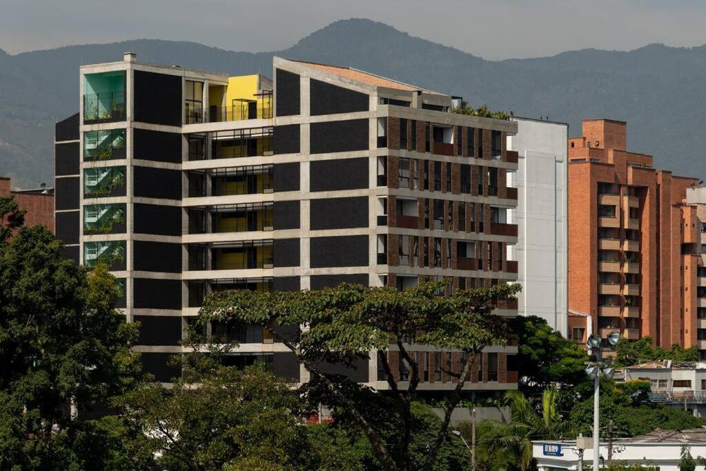 Super Apartamento En Laureles Apartment Medellin Exterior photo